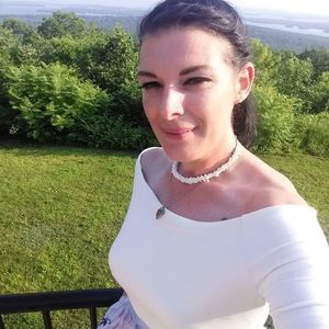 Meet your Posher, Debra marie